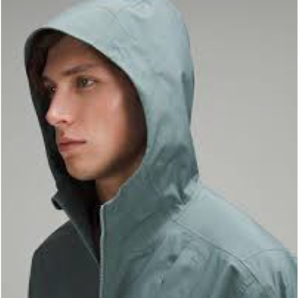 Lululemon Men’s Waterproof Full-Zip Rain Jacket-Medium Forest Green/Small - Picture 3 of 15